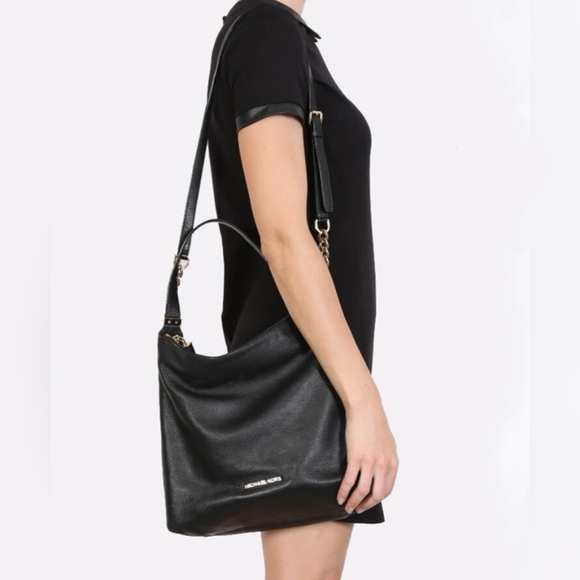 Michael Kors Black Leather Bedford Tassel Shoulder Bag - Picture 2 of 16